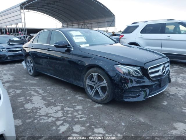 mercedes-benz  2018 wddzf4jb0ja472018