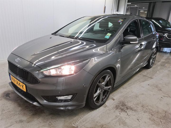 ford focus 2017 wf05xxgcc5hr76488