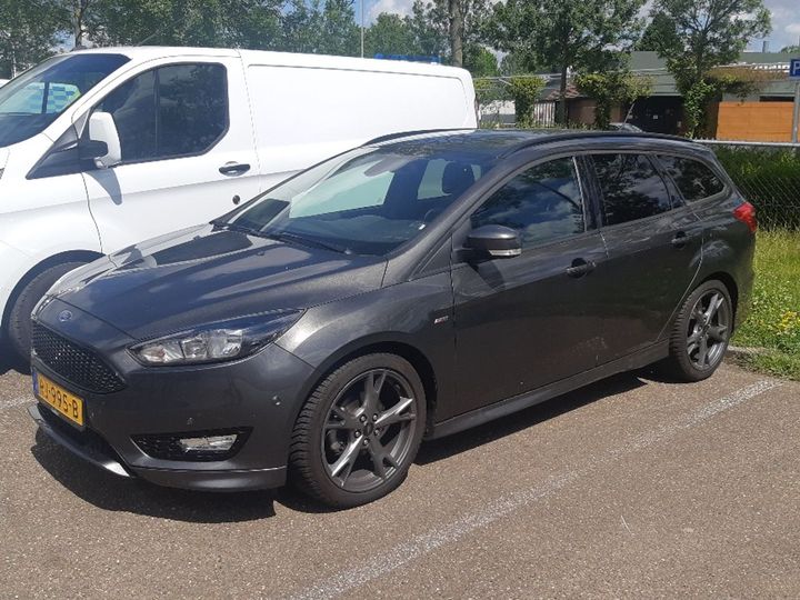 ford focus wagon 2017 wf06xxgcc6hc65194