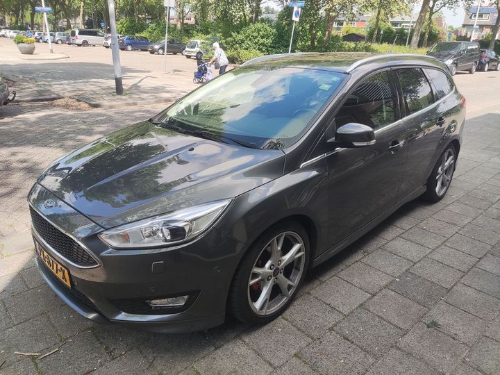 ford focus wagon 2017 wf06xxgcc6hc67494