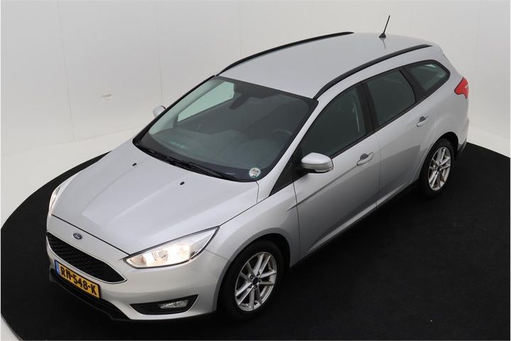 ford focus wagon 2017 wf06xxgcc6hd37300