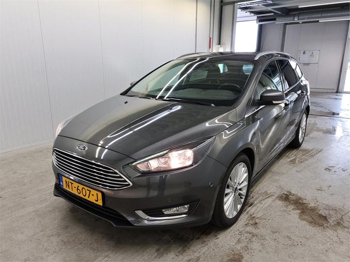 ford focus 2017 wf06xxgcc6hu42124