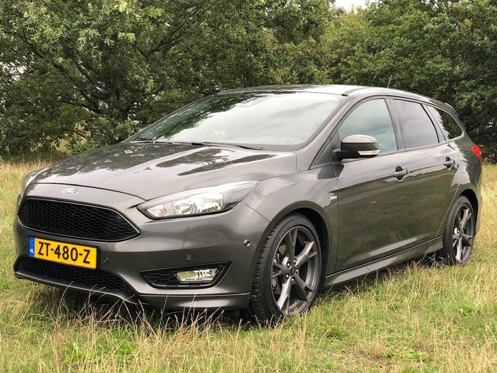 ford focus wagon 2018 wf06xxgcc6js85561