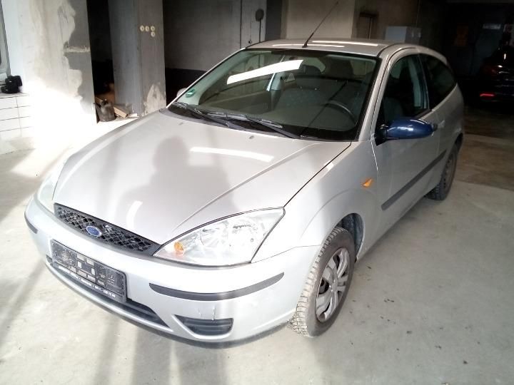 ford focus saloon 2003 wf0bxxgcdb3k14317