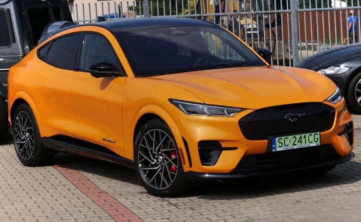 ford mustang mach-e suv 2022 wf0tk4sx3nma12880