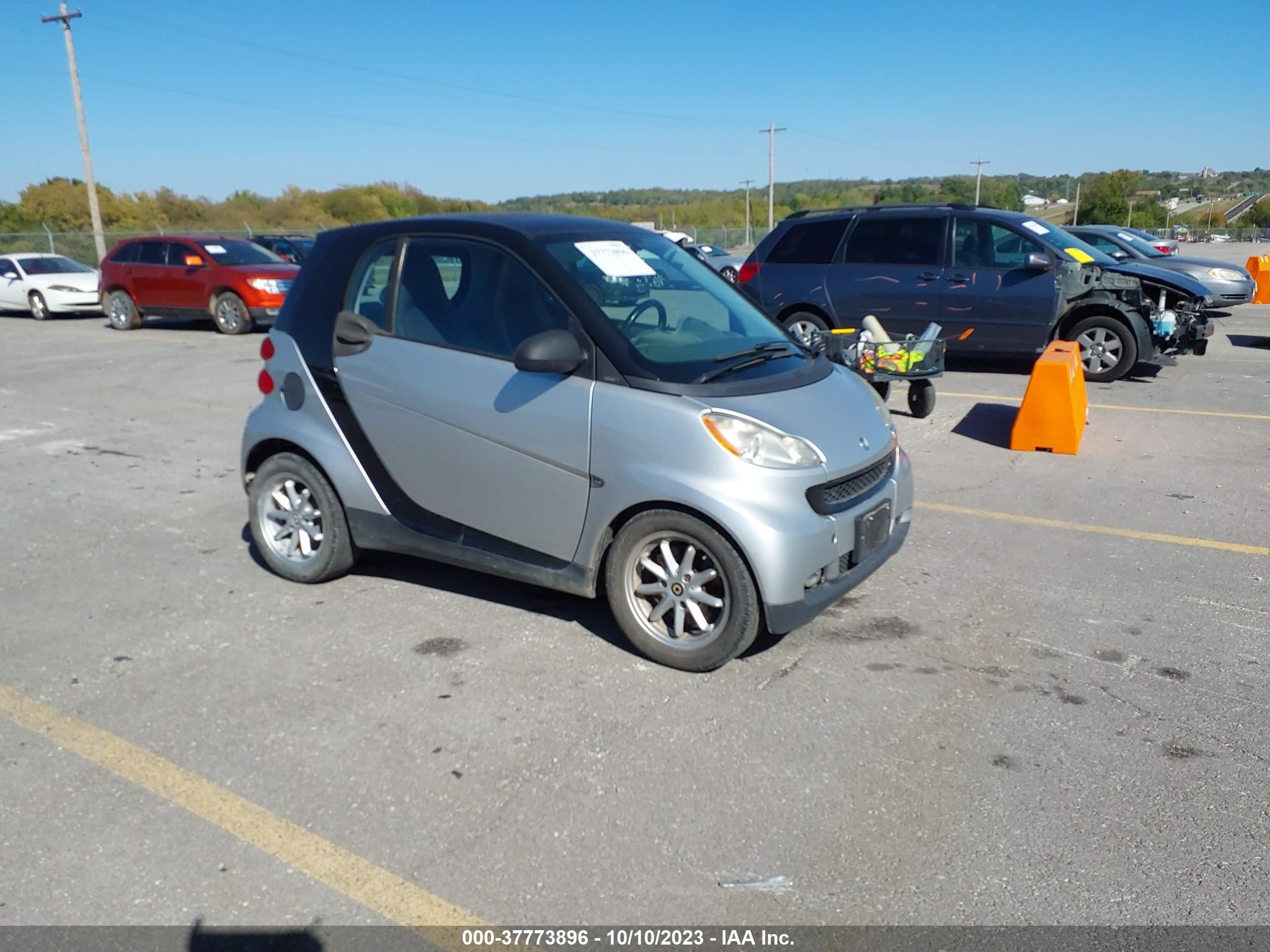 smart fortwo 2009 wmeej31x79k276582