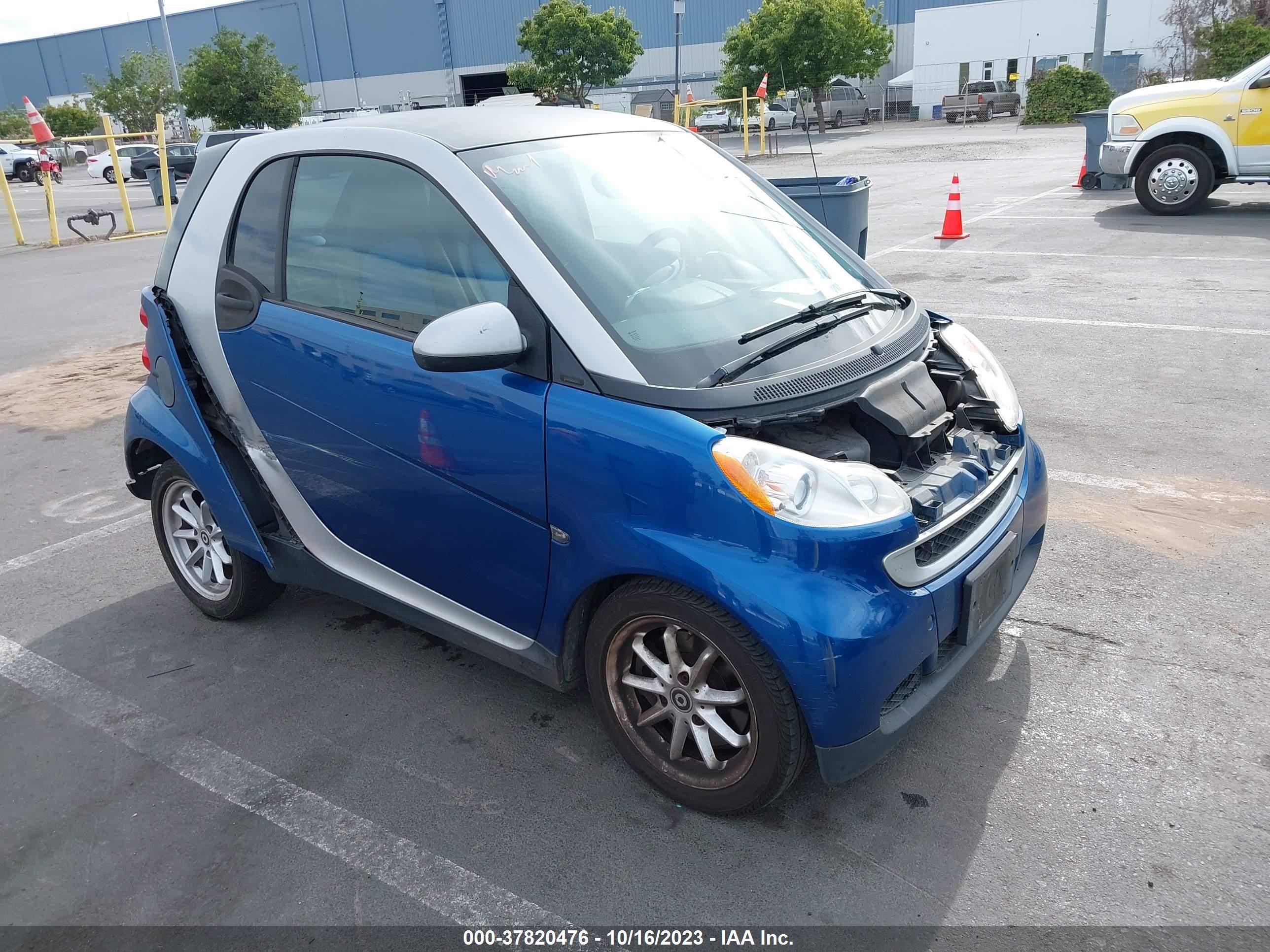 smart fortwo 2008 wmeej31x98k188051