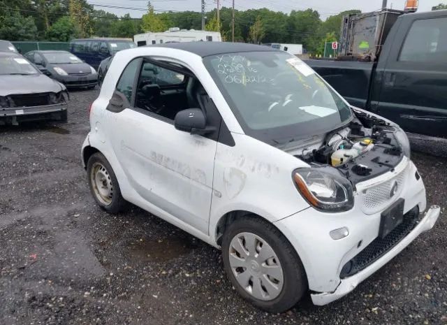 smart fortwo 2016 wmefj5da0gk103684