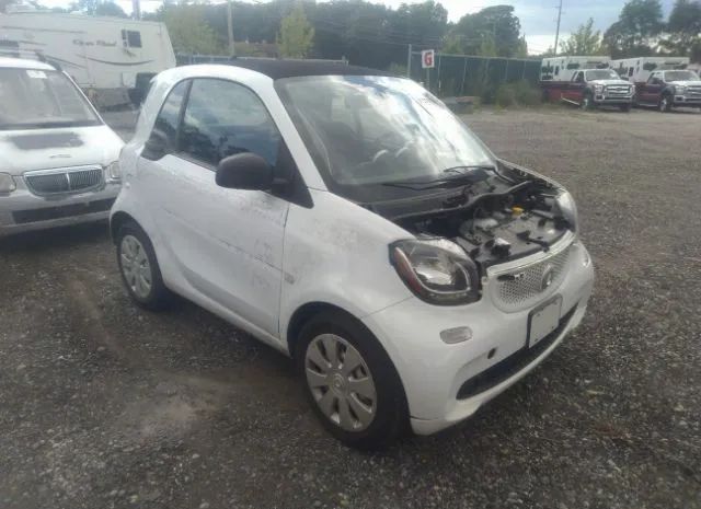 smart fortwo 2017 wmefj5da1hk168769