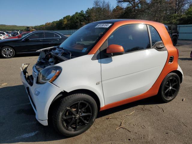 smart fortwo 2016 wmefj5da4gk079227