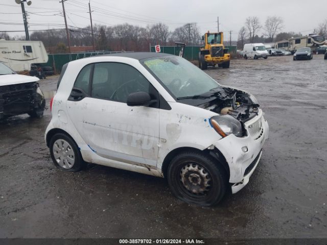 smart fortwo 2017 wmefj5da7hk168534