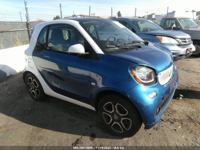 smart fortwo 2016 wmefj5da9gk049611