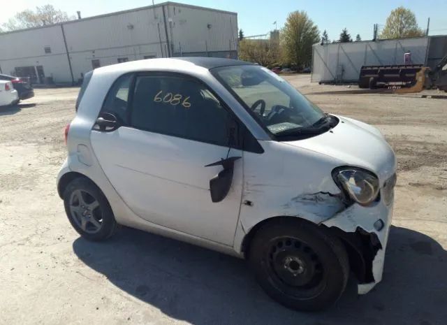 smart fortwo 2016 wmefj5da9gk125621