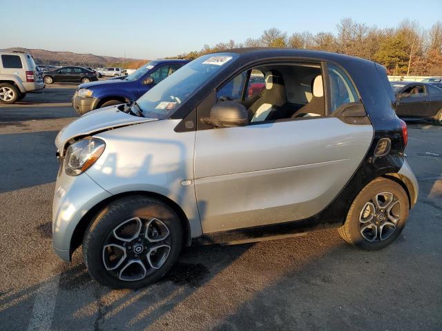 smart fortwo 2019 wmefj9ba0kk368446