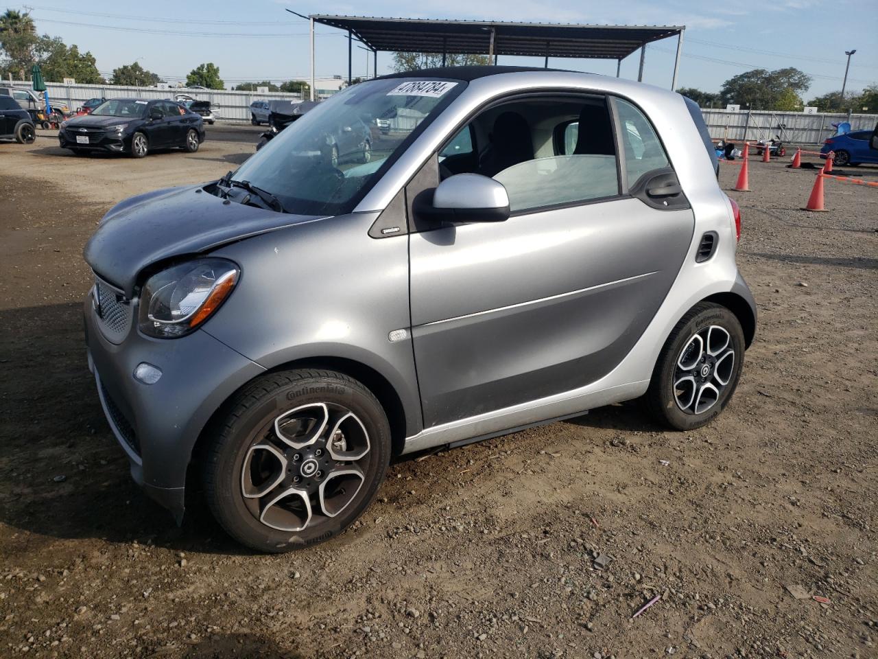 smart fortwo 2018 wmefj9ba3jk323113