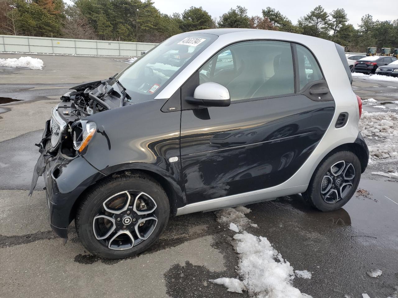 smart fortwo 2018 wmefj9ba4jk283737