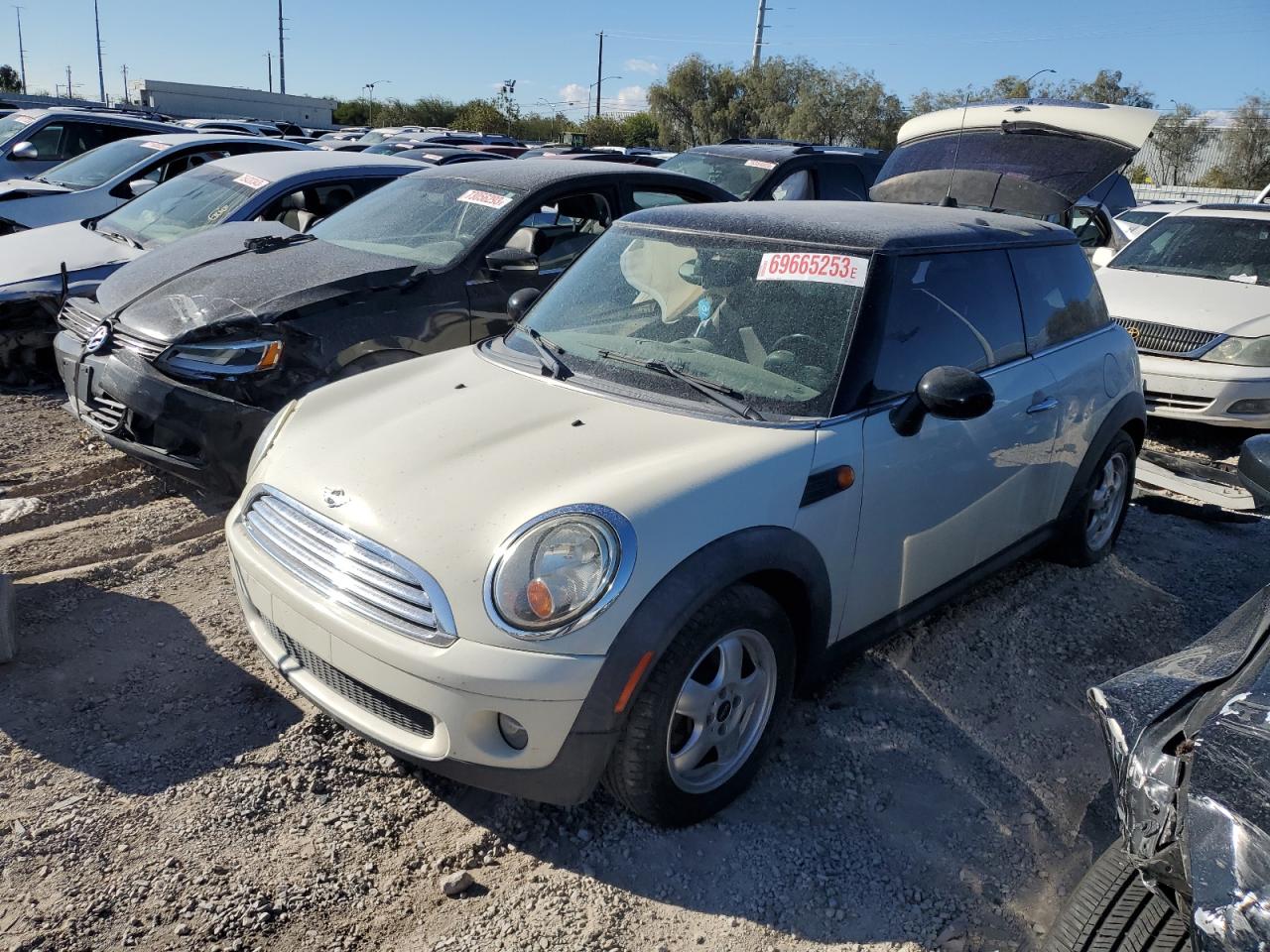 mini cooper 2007 wmwmf33517tu61397