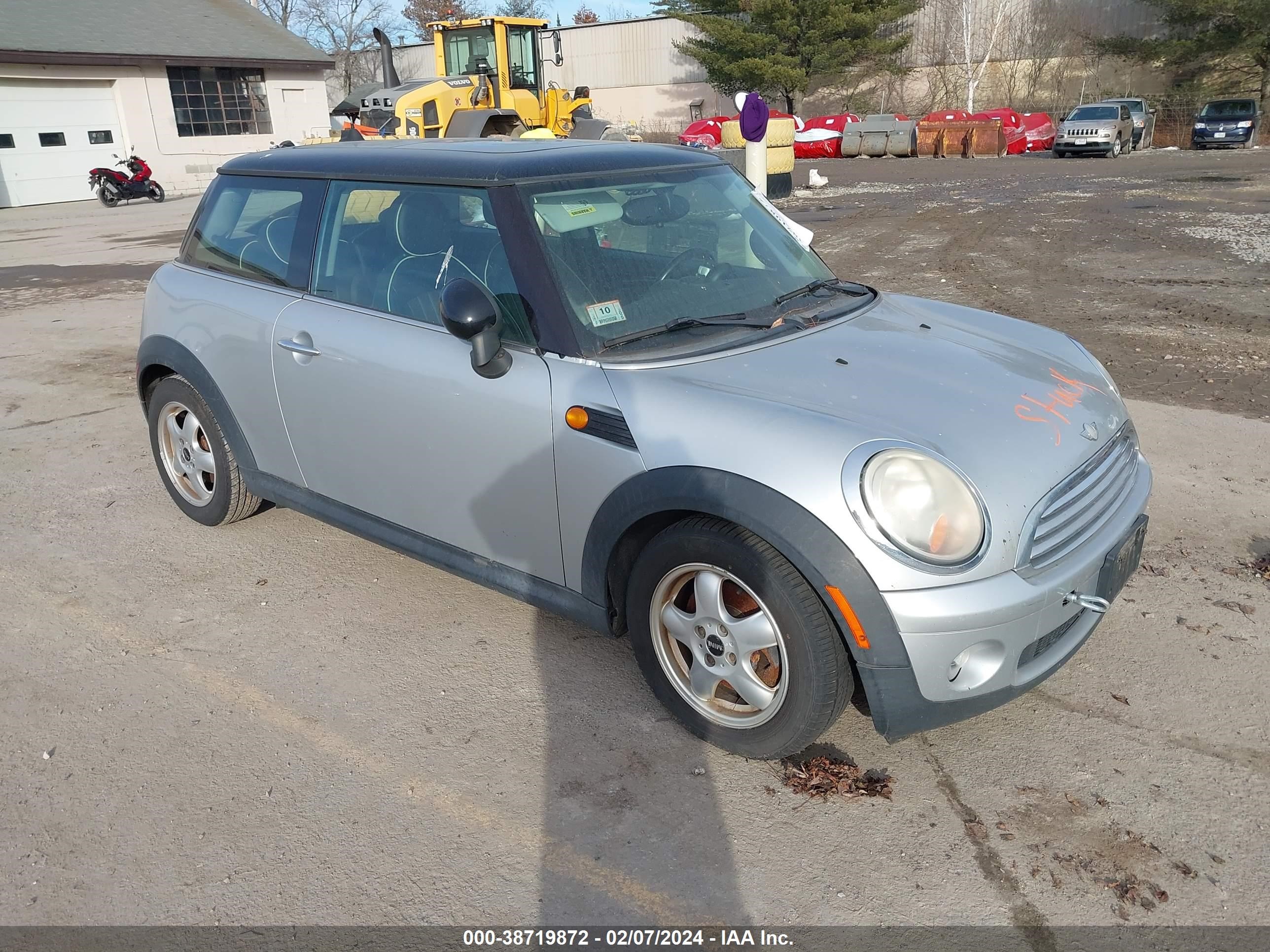 mini cooper 2007 wmwmf33547tt50021