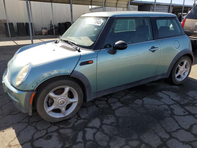 mini cooper 2002 wmwrc33422te13196