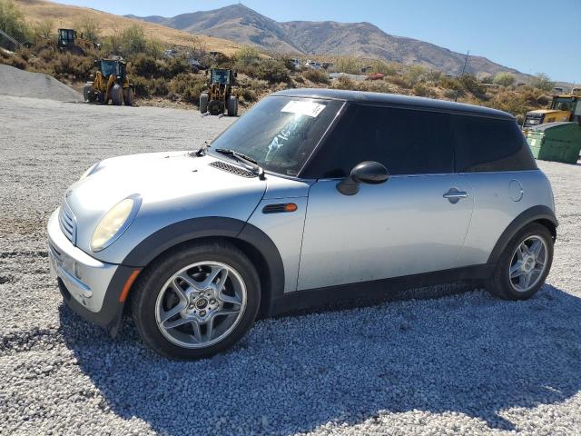 mini cooper 2002 wmwrc33472tc34281