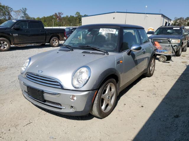 mini cooper 2006 wmwrc33526tk65837