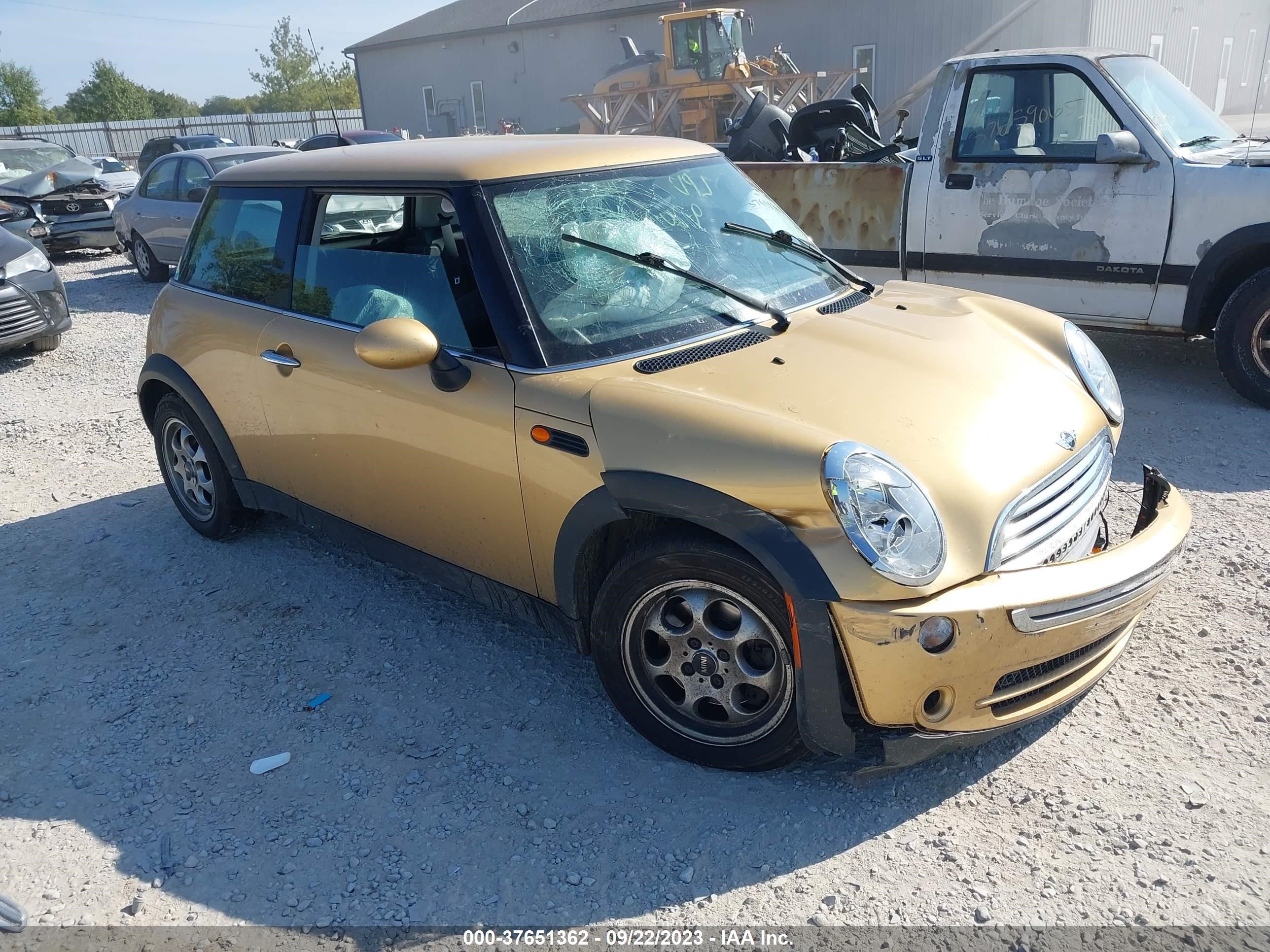 mini hard top 2005 wmwrc33585tj70116