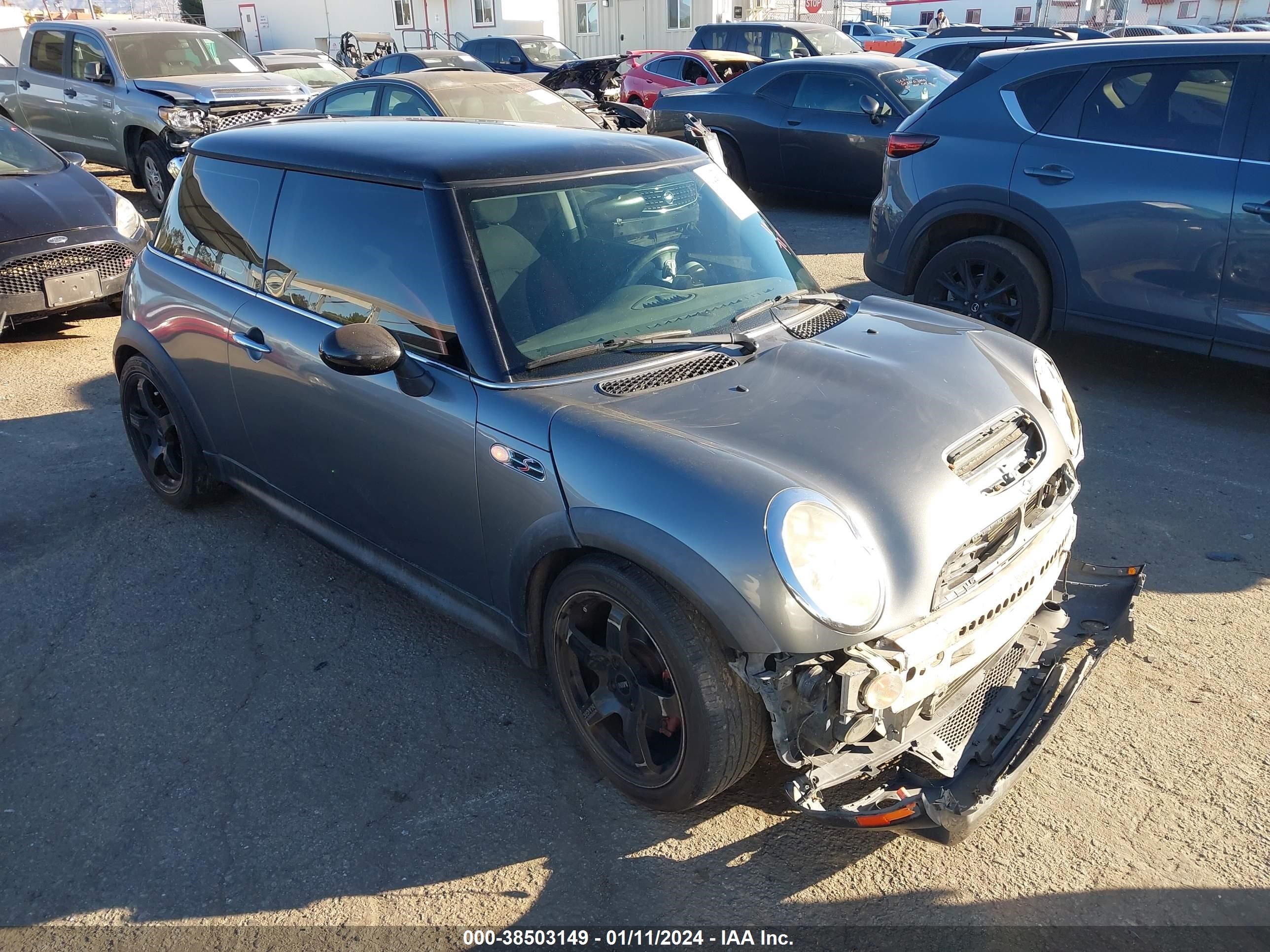 mini cooper 2002 wmwre334x2td54960