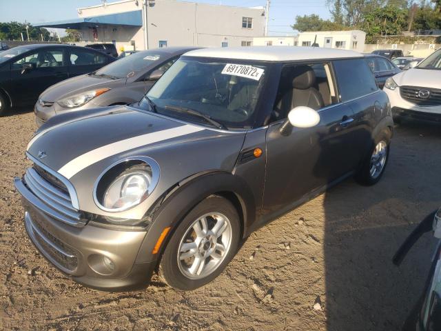 mini cooper 2013 wmwsu3c54dt681383