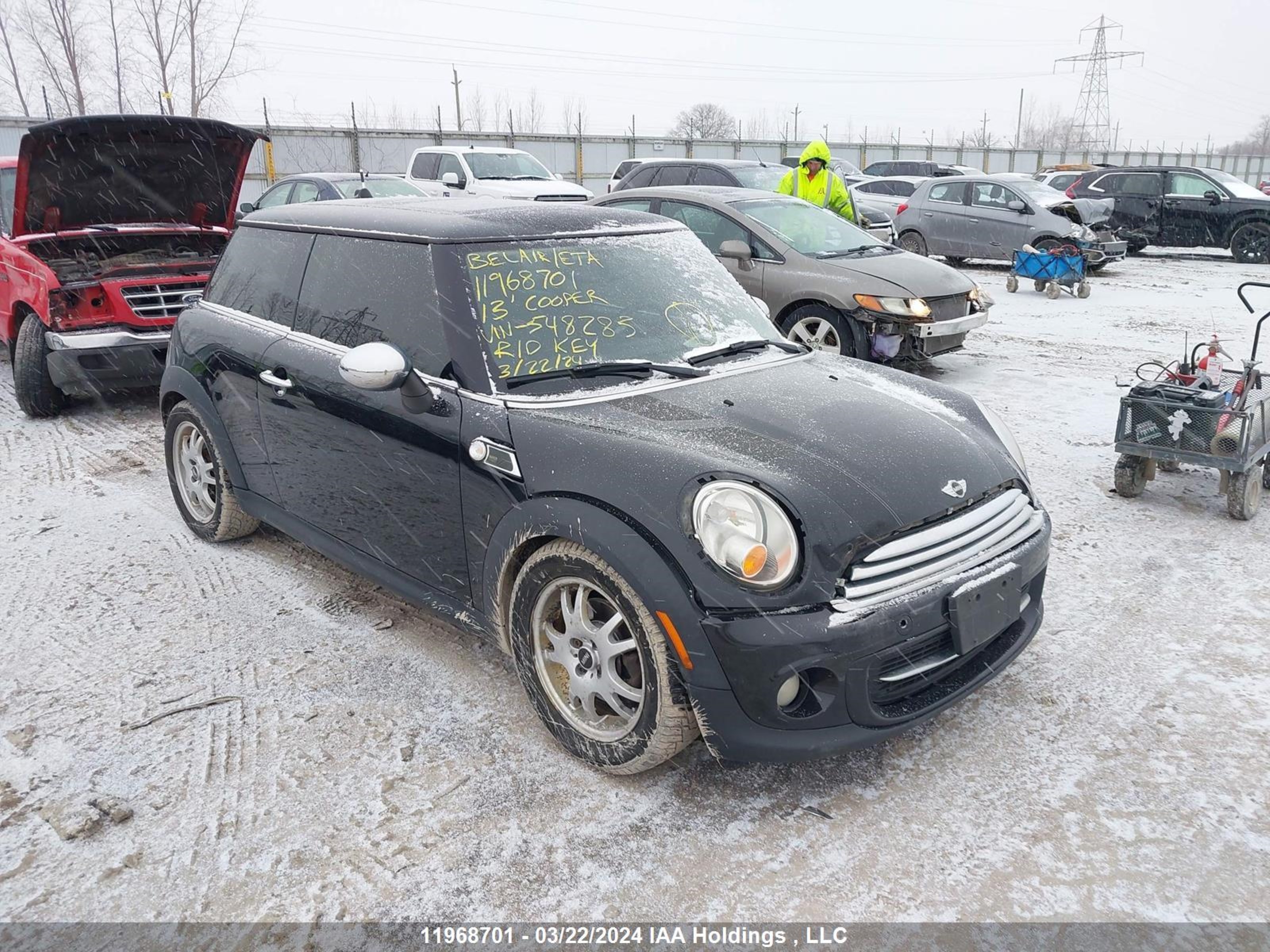 mini  2013 wmwsu3c58dt548285