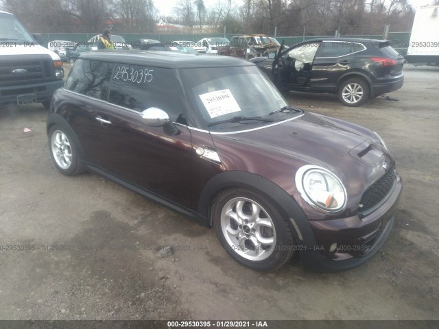 mini cooper hardtop 2011 wmwsv3c52bty23501