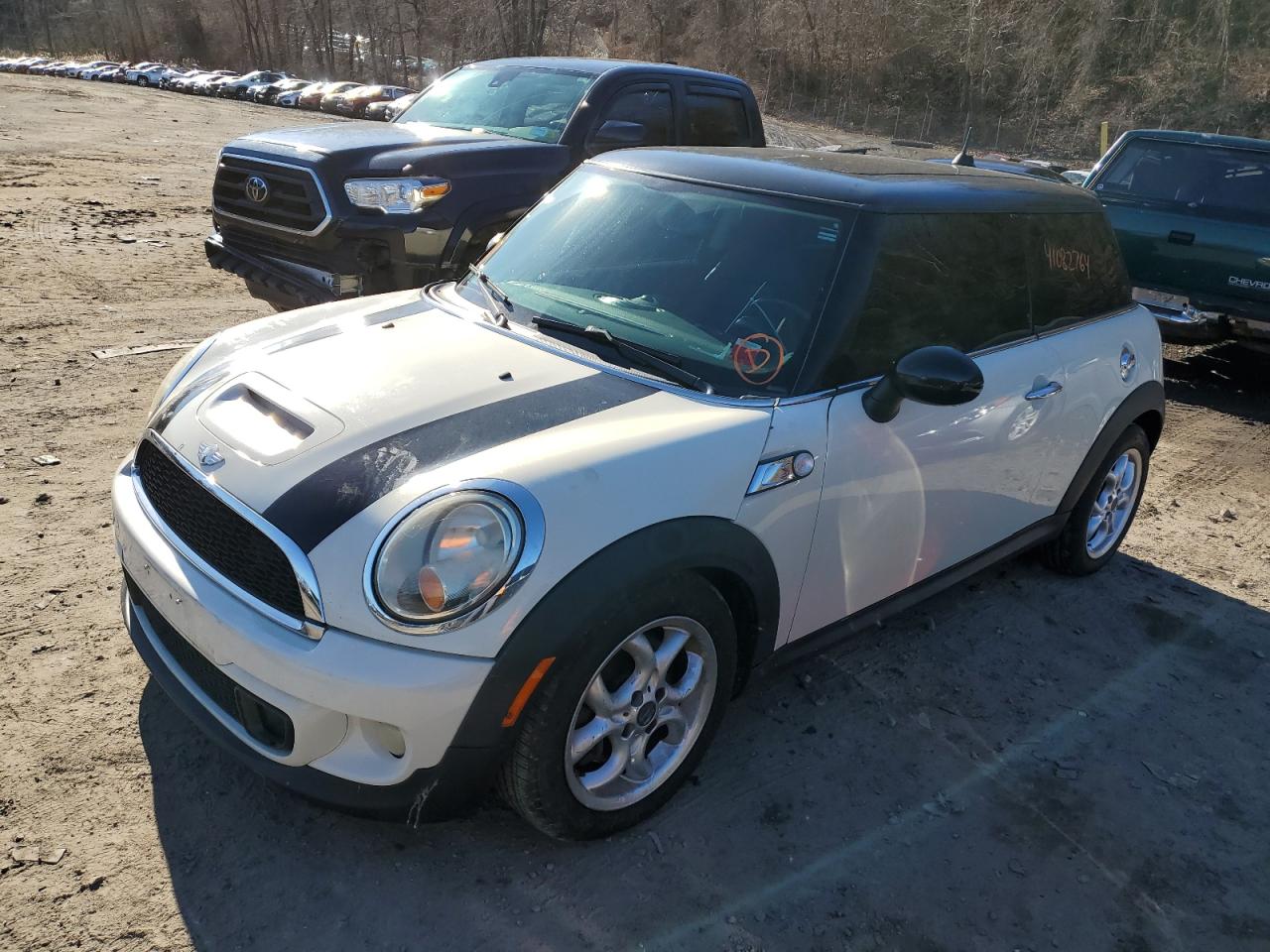 mini cooper 2011 wmwsv3c53bty20350