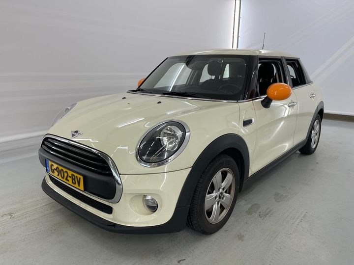 mini one 2019 wmwxu510502l16042