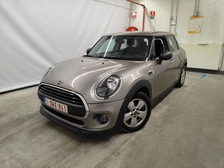 mini 5d '14 2020 wmwxu510702m92185