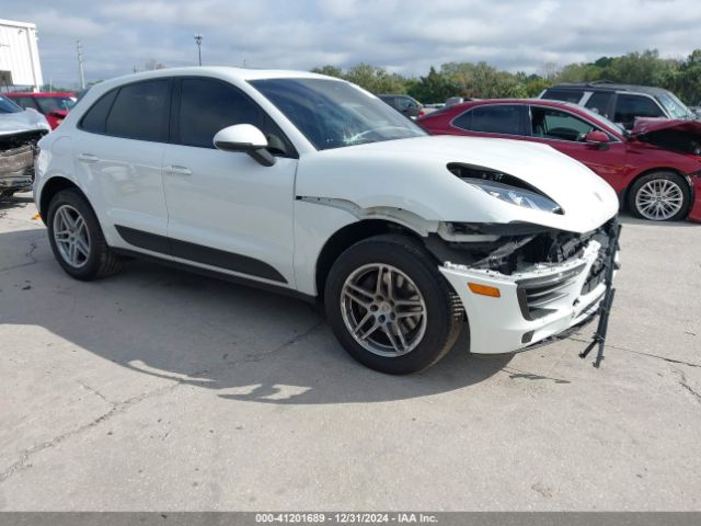 porsche macan 2018 wp1aa2a55jlb04313