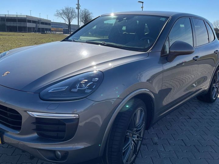 porsche cayenne 2015 wp1zzz92zfla52335