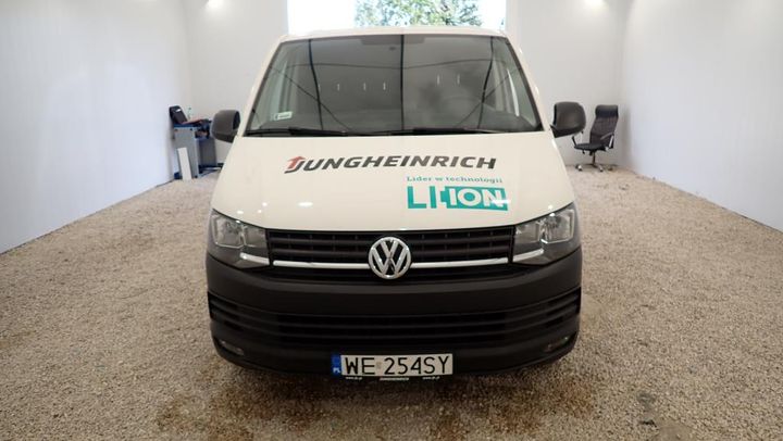 volkswagen transporter 2018 wv1zzz7hzjh101987