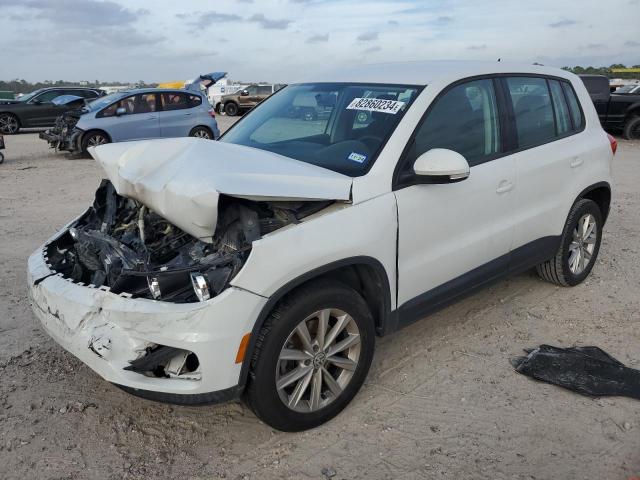 volkswagen tiguan s 2017 wvgav7ax4hk051619