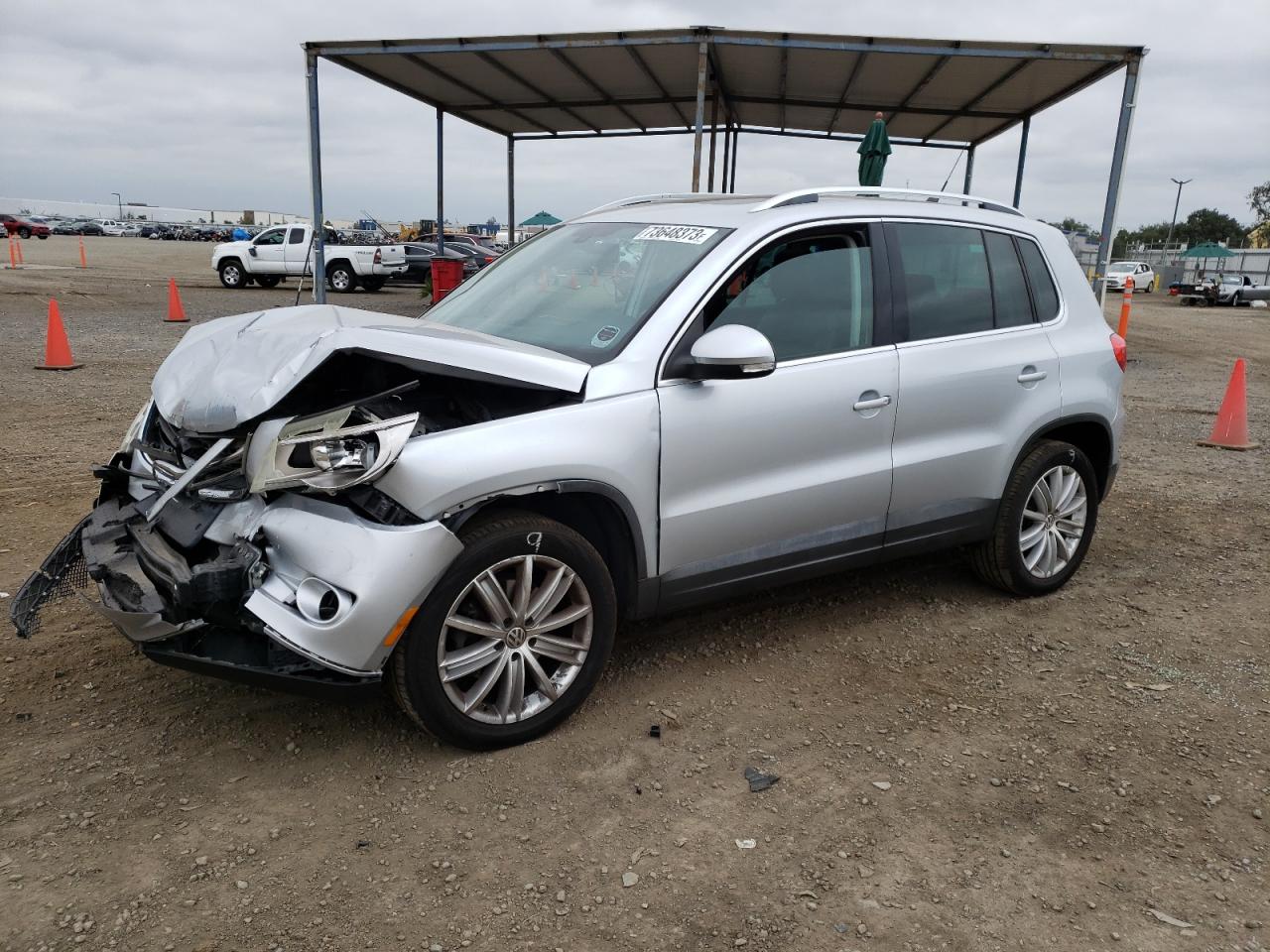 volkswagen tiguan 2011 wvgav7ax5bw561283