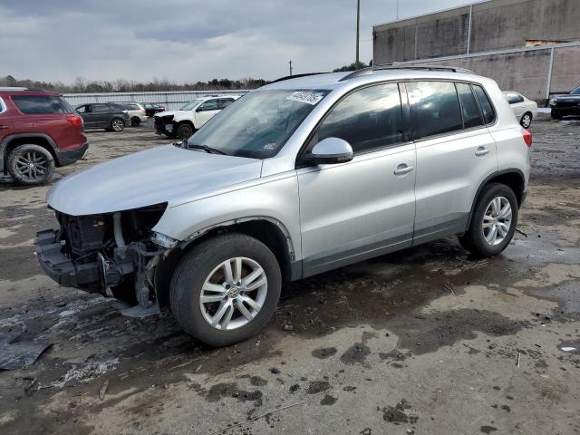 volkswagen tiguan s 2017 wvgav7ax8hk004769