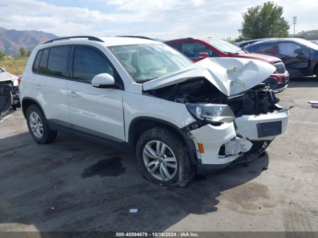 volkswagen tiguan 2017 wvgav7ax8hk037240