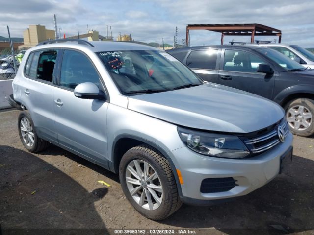 volkswagen tiguan limited 2018 wvgav7ax8jk004728