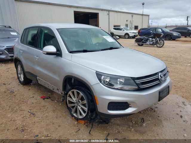 volkswagen tiguan limited 2018 wvgbv7ax0jk000595