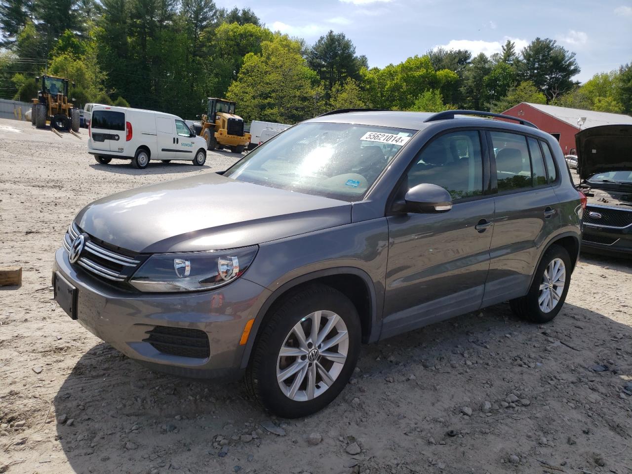 volkswagen  2018 wvgbv7ax0jk002993