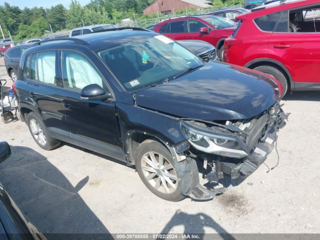 volkswagen tiguan 2017 wvgbv7ax1hk049430