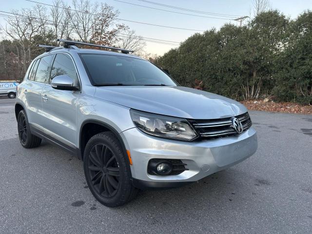 volkswagen tiguan s 2016 wvgbv7ax2gw511131