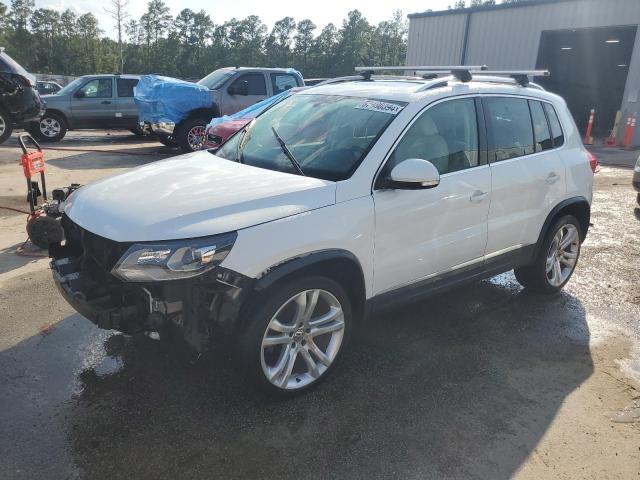 volkswagen tiguan s 2016 wvgbv7ax2gw548129