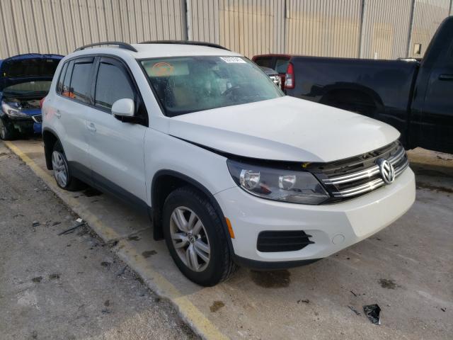 volkswagen  2016 wvgbv7ax2gw576593