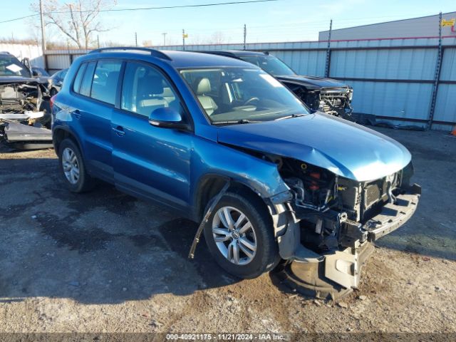 volkswagen tiguan 2017 wvgbv7ax2hk008501