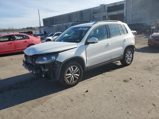 volkswagen  2017 wvgbv7ax3hk006627