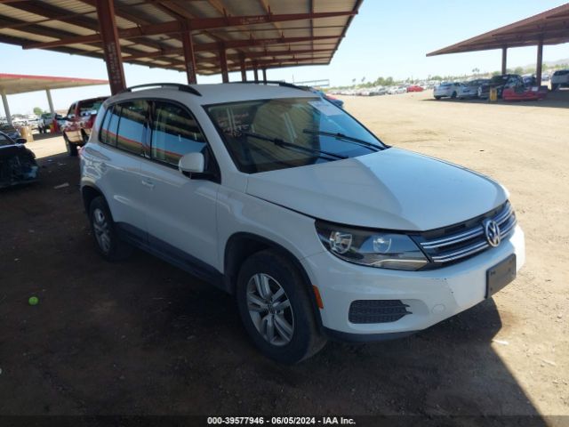 volkswagen tiguan 2017 wvgbv7ax4hk029737